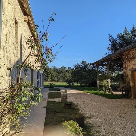 Propriete En Pleine Nature,grands Espaces,, Perigord Noir, Piscine Chauffee, Climatisation,wifi * Saint-Pardoux-et-Vielvic
