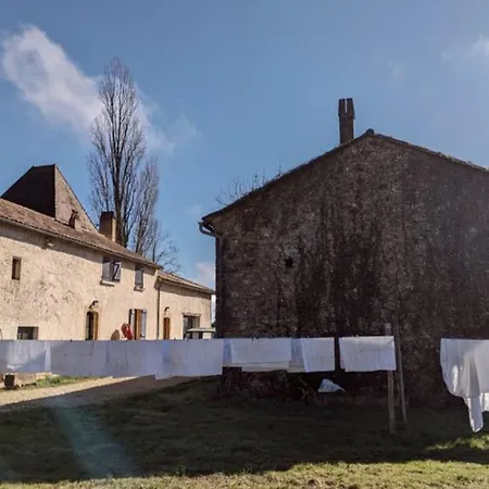 Propriete En Pleine Nature,grands Espaces,, Perigord Noir, Piscine Chauffee, Climatisation,wifi Villa Saint-Pardoux-et-Vielvic
