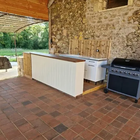 Propriete En Pleine Nature,grands Espaces,, Perigord Noir, Piscine Chauffee, Climatisation,wifi Villa