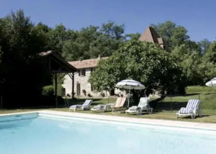 Villa Propriete En Pleine Nature,grands Espaces,, Perigord Noir, Piscine Chauffee, Climatisation,wifi