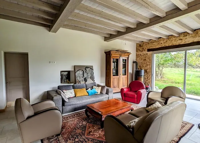 Propriete En Pleine Nature,grands Espaces,, Perigord Noir, Piscine Chauffee, Climatisation,wifi * Saint-Pardoux-et-Vielvic